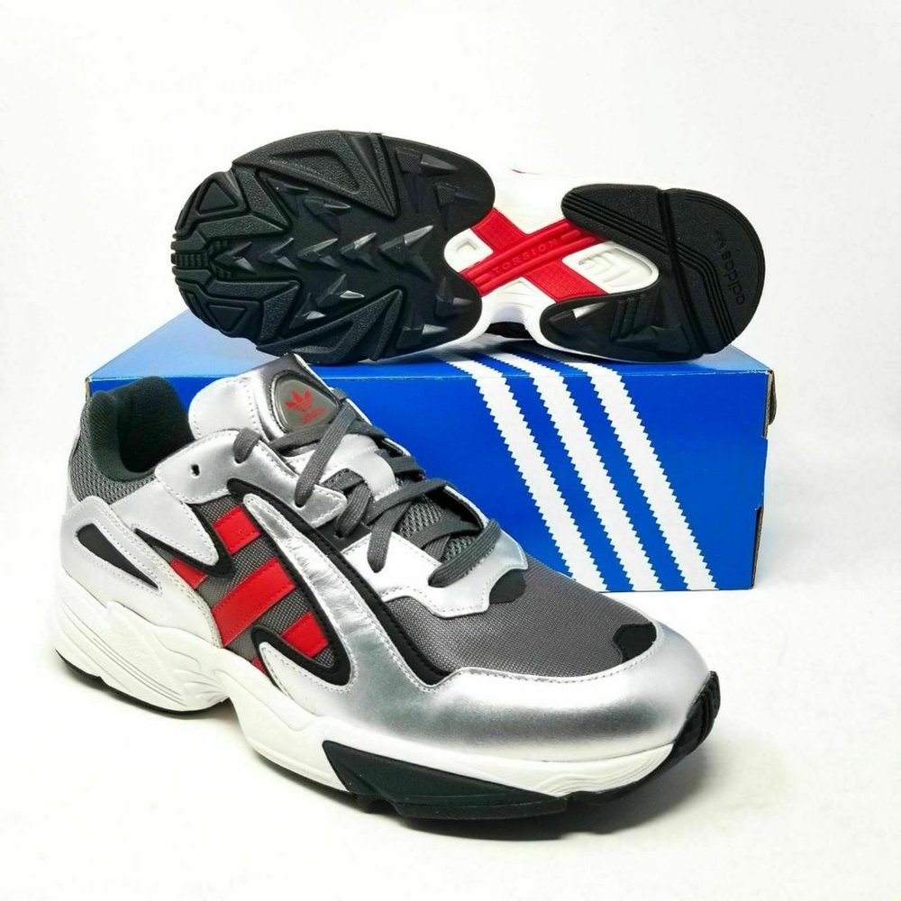 ADIDAS YUNG-96 CHASM EE7240 MENS SHOES SIZE 11 Grey Red Silver BRAND NEW IN BOX